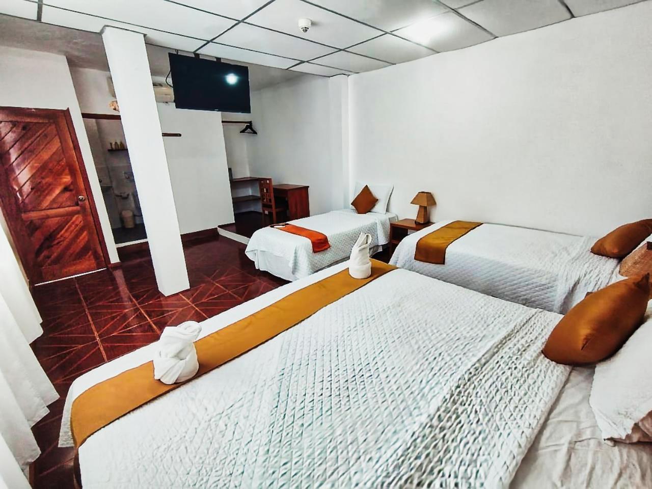 Hotel La Casa De Judy Пуерто Айора Екстериор снимка